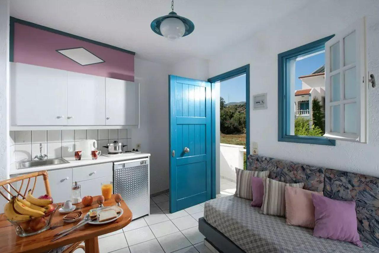 Fan Apartments Сталида Экстерьер фото