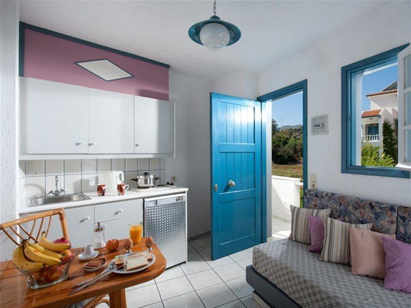 Fan Apartments Сталида Экстерьер фото